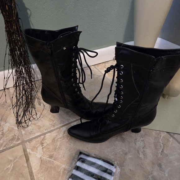 Custom WITCH costume size Large (includes everything) dress, hat, broom, boots - Picture 5 of 9